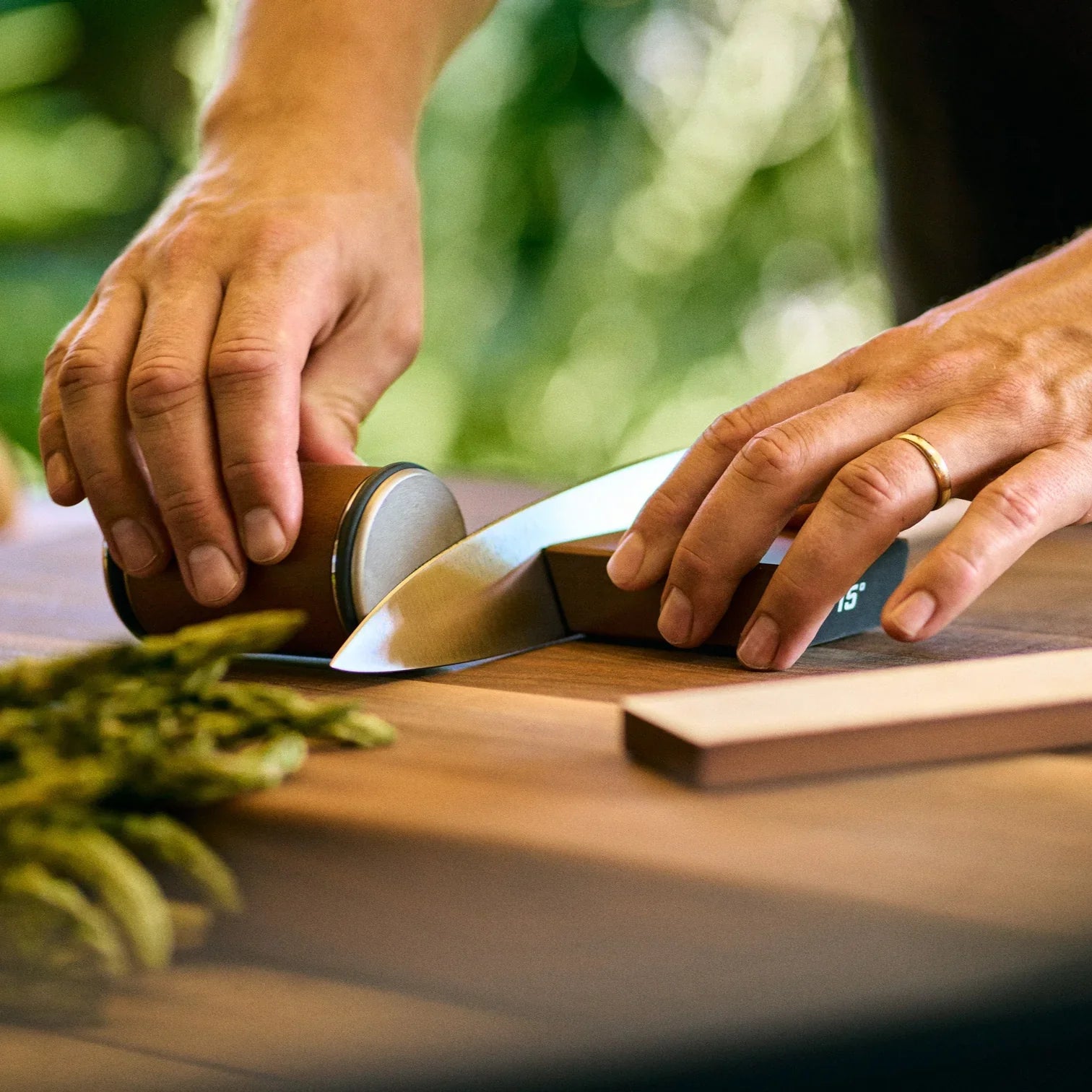 Aiguiseur à rouleaux